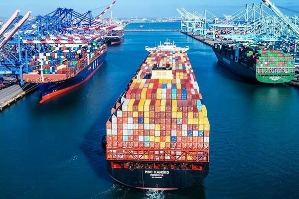 معایب و مزایا حمل دریایی