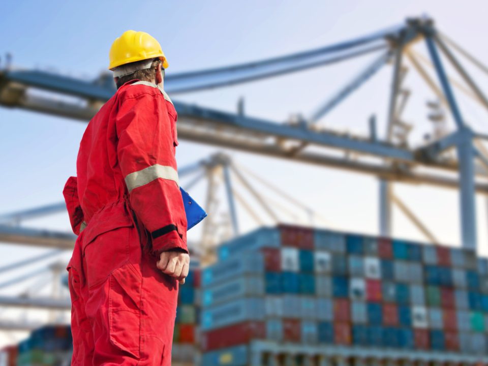 کارمزد ترخیص کالا از گمرک چقدر است؟