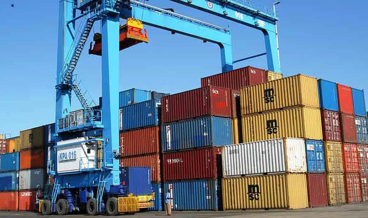 پیگیری ترخیص کالا از گمرک چگونه است ؟